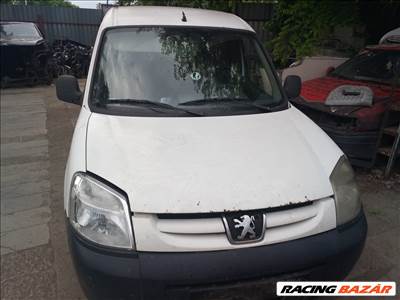 Peugeot Partner I lökhárító 
