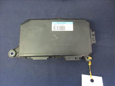 Fiat Stilo bal oldali ablakemelő vezérlő 51711372