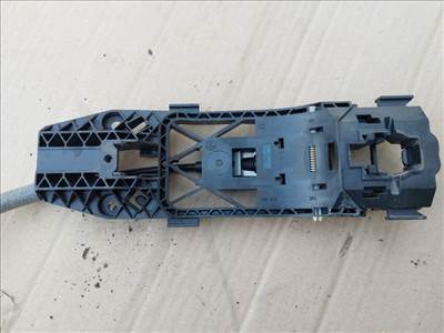 Skoda Rapid-Superb-Yeti-Kodiaq-Karoq-Scala-Fabia kilincs belső rész jobb első és mindkét hátsó 5N0839885H