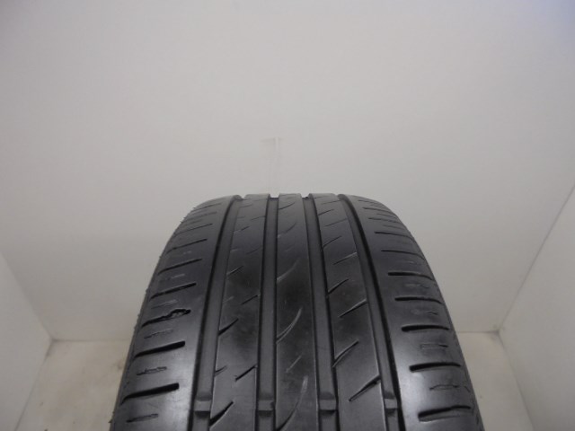 Nexen Nfera SU4 215/45 R18  1. kép