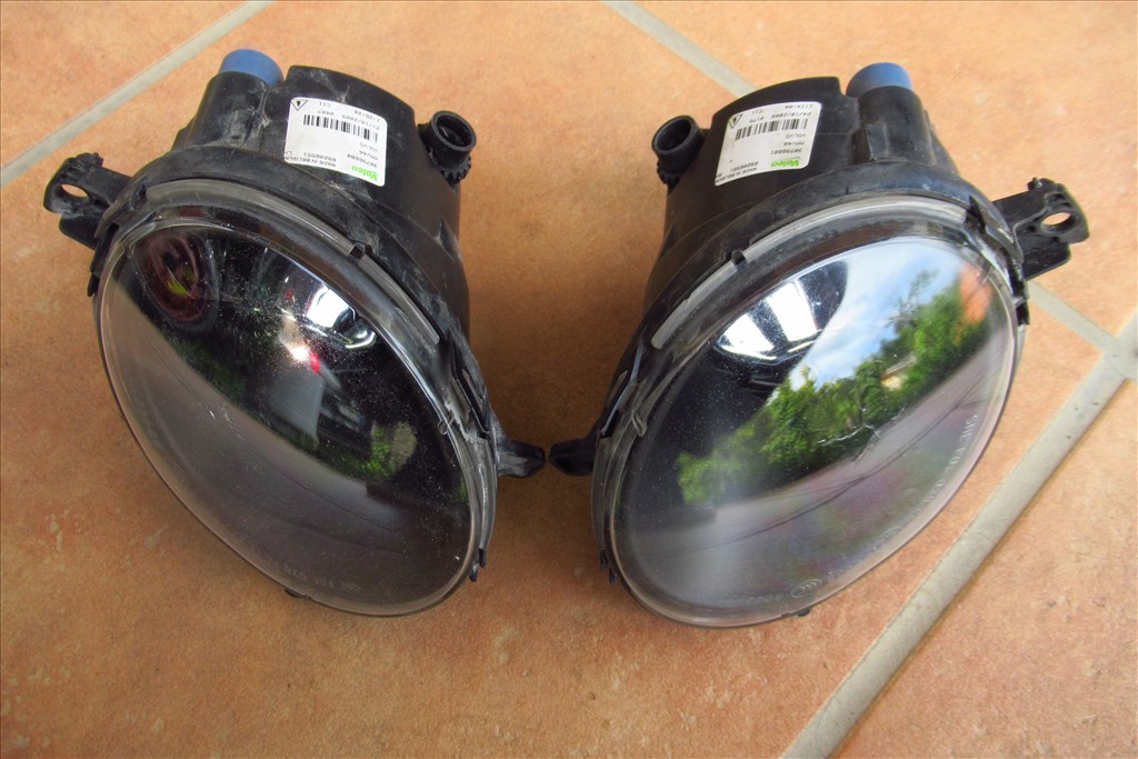 Volvo XC60 első ködfényszóró jobb bal 1. kép