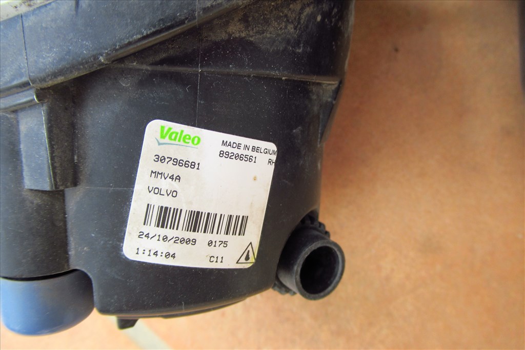 Volvo XC60 első ködfényszóró jobb bal 3. kép