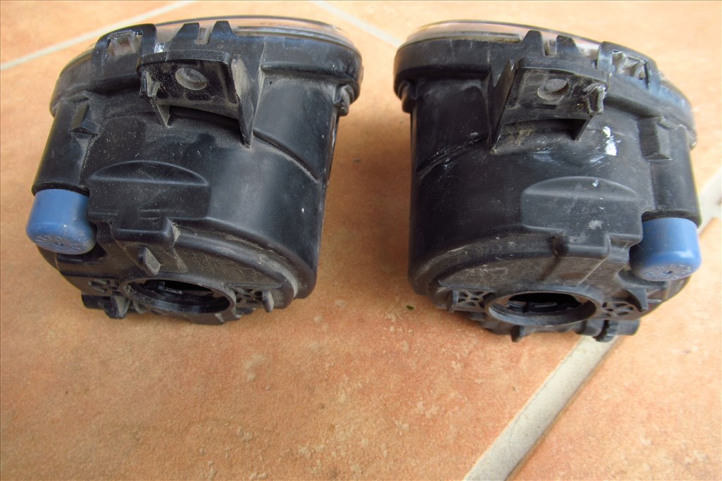 Volvo XC60 első ködfényszóró jobb bal 4. kép