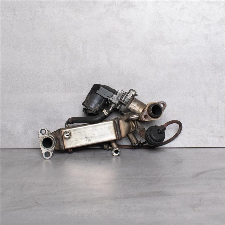 BMW 1er E87, 3er E90-E91-92, 5er e60, X1 E84 EGR hûtõ (További adatok a leírásban) Cikkszám: 11717810166 1. kép