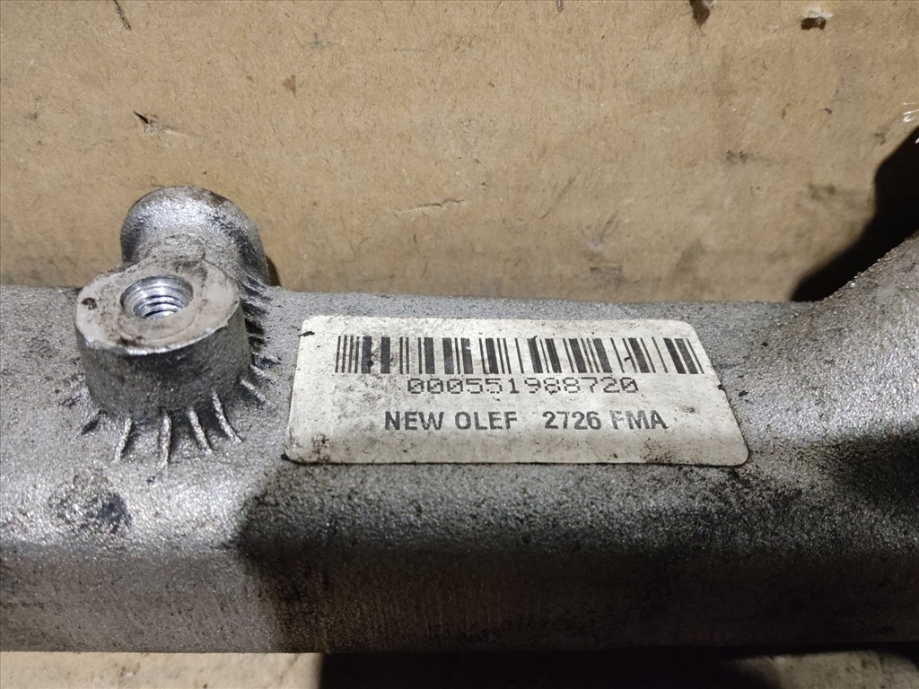 Alfa Romeo 159 1,9 16v Diesel vízcső 55198872 4. kép