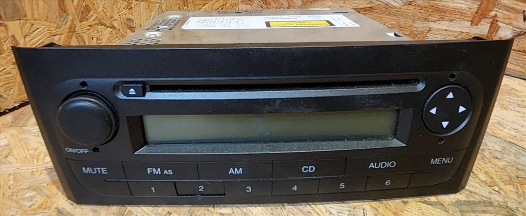 171945 Fiat Grande Punto Grundig Cd-s rádió Kód nincs hozzá!!!! 735446970 1. kép