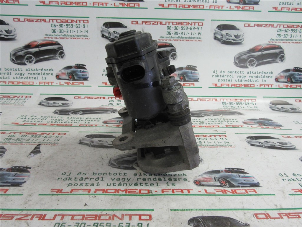 Fiat 500X 52029649 számú, jobb hátsó féknyereg 5. kép