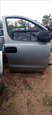 Hyundai H-1 Travel Jobb első lejáró üveg 