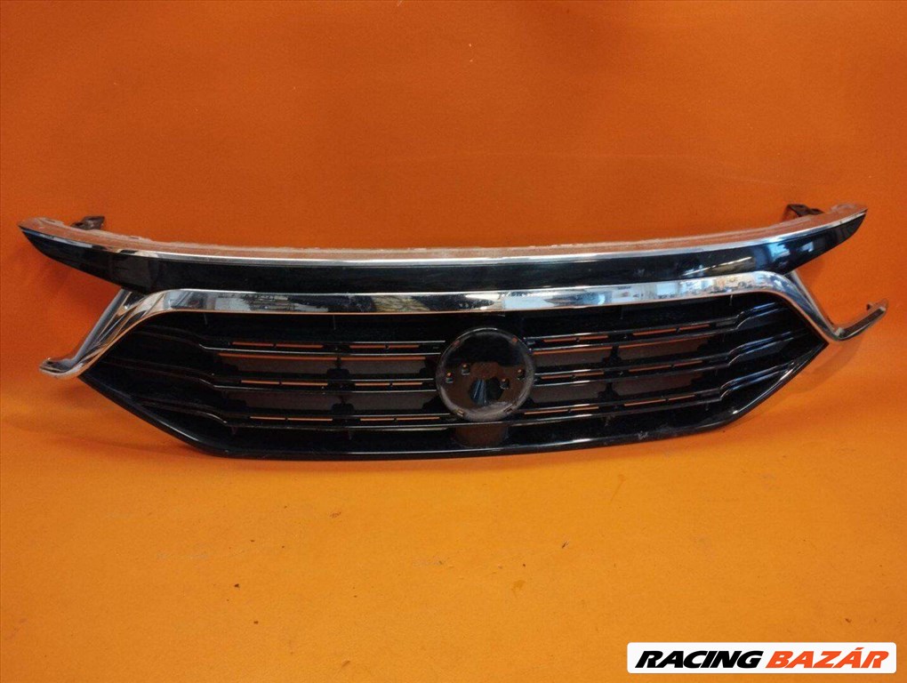 Ssangyong Rexton hűtőrács középrács (M.30) 1. kép