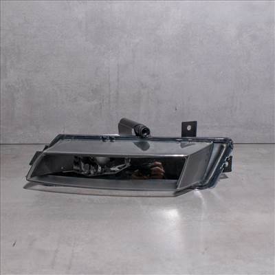 BMW 1er E81-E87 Bal első ködlámpa (Cikkszám: 63177181287, 63176924655, 63177837501)