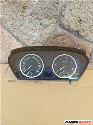 BMW 5-ös sorozat E60/E61 kilométer óra 3246 62116983153