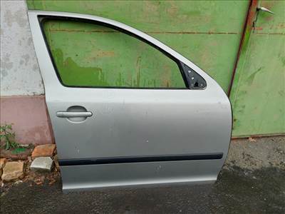 Skoda Octavia II ajtó jobb első 1Z0831052