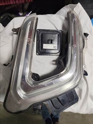 Renault CAPTUR bal első menetfény  266055303r