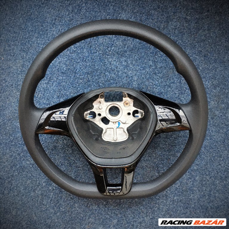 Eladó Vw, volkswagen mk7-es hibátlan műanyag és bőr  kormány. 2013-22. Akár cserélve. Bp/posta 9. kép