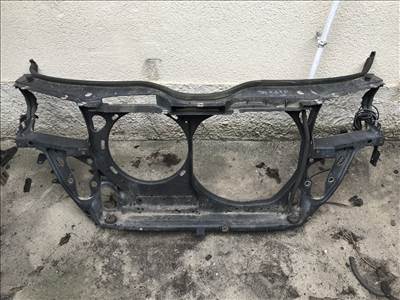 Volkswagen Passat B5 1,6 -- homlokfal  3b0805594