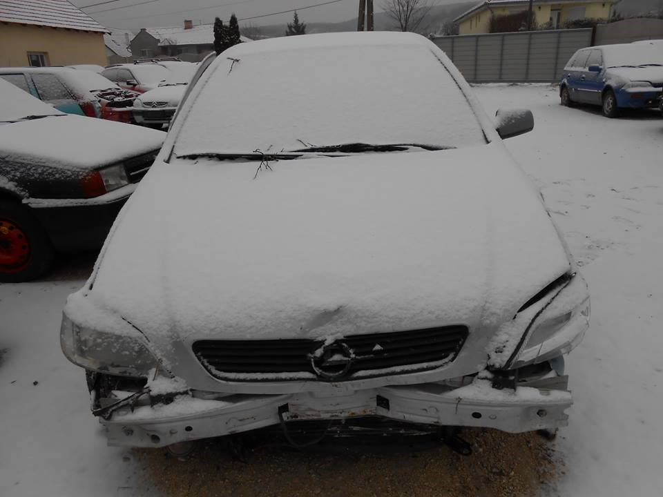 Opel ASTRA G Ferdehátú (F48_F08) 1.4 16V hátsó ablaktörlő motor 3. kép