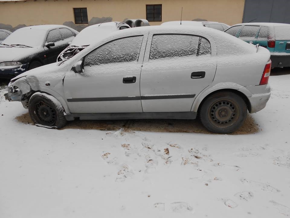 Opel ASTRA G Ferdehátú (F48_F08) 1.4 16V hátsó ablaktörlő motor 4. kép