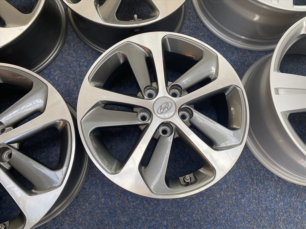 (3658)  Hyundai 16 gyári alufelni felni, 5x114,3, i30 4. kép
