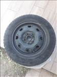 14" használt lemezfelni, rajta 175/65 használt Continental téli gumi