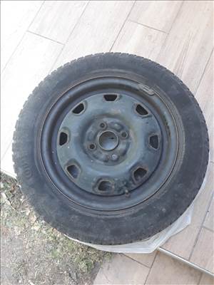  14" használt lemezfelni, rajta 175/65 használt Continental téli gumi 