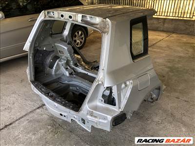 Mercedes Benz GLK x 204 jobb hátsó sárvédő , Hátfal , bal első negyed , jobb első negyed