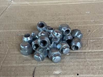 Mazda Premacy (CP) MAZDA PREMACY Kerék Csavar Szett