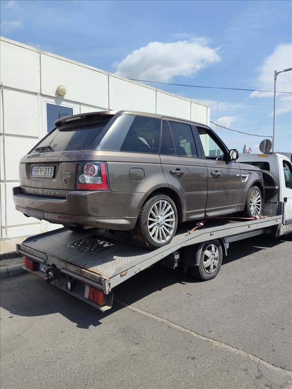 Land Rover Range Rover Sport bontott alkatrészei 12. kép