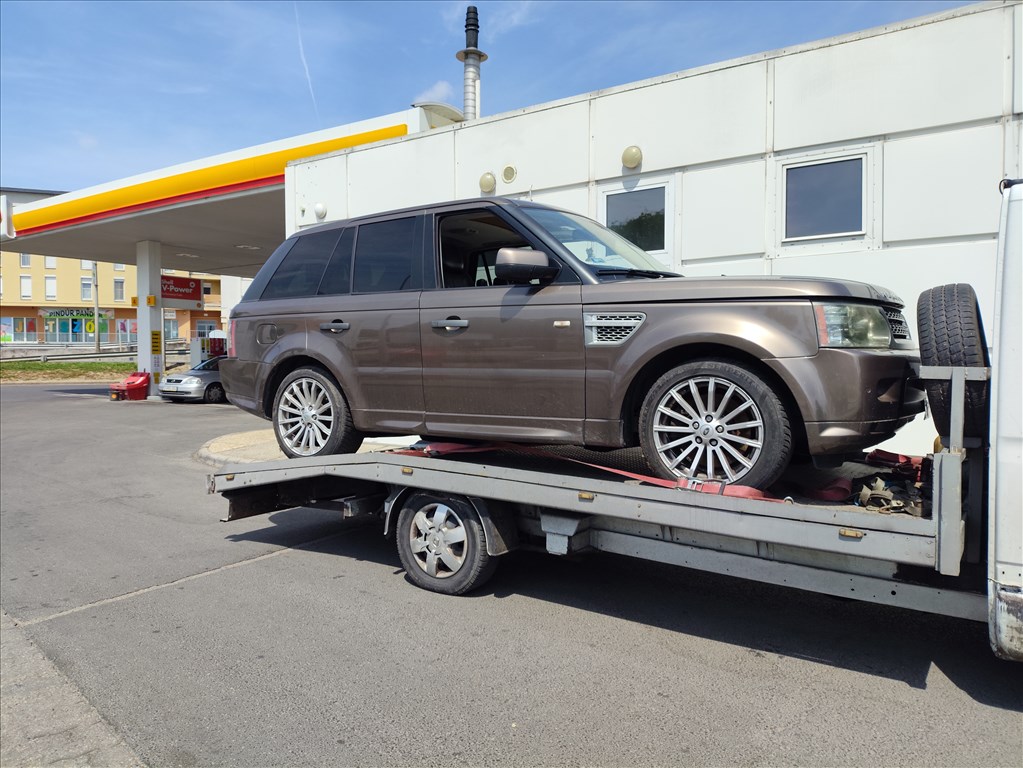 Land Rover Range Rover Sport bontott alkatrészei 13. kép