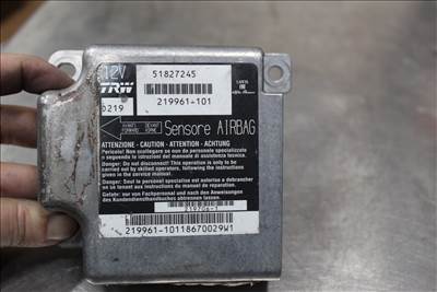  Fiat Grande Punto 2005 légzsák vezérlő   51827245