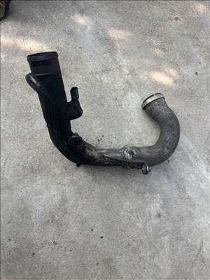 Volkswagen Passat B6 turbócső 5n0145770a