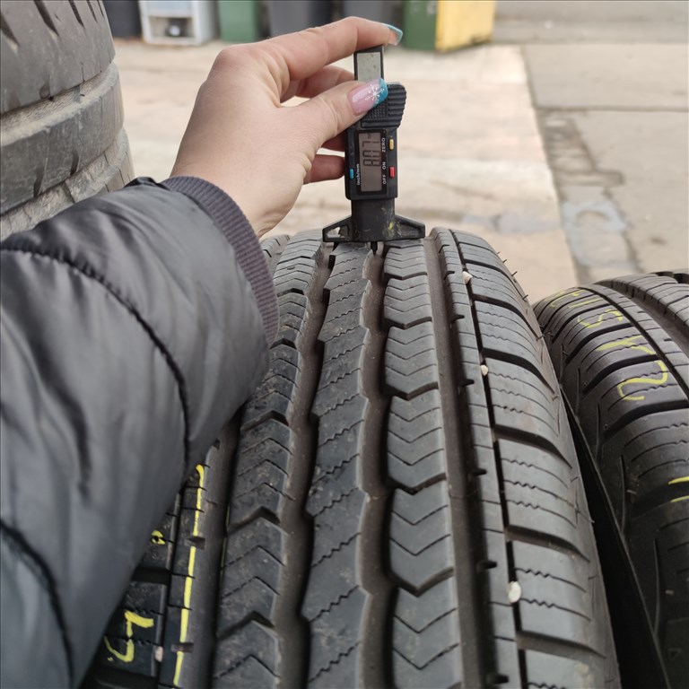 215/70 R16 Onyx nyári gumi 65000ft a 4db/147/ 1. kép