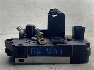 OPEL MERIVA A Bal hátsó Ajtózár