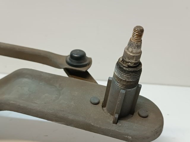 VW GOLF I Első Ablaktörlő Szerkezet Motorral 6. kép