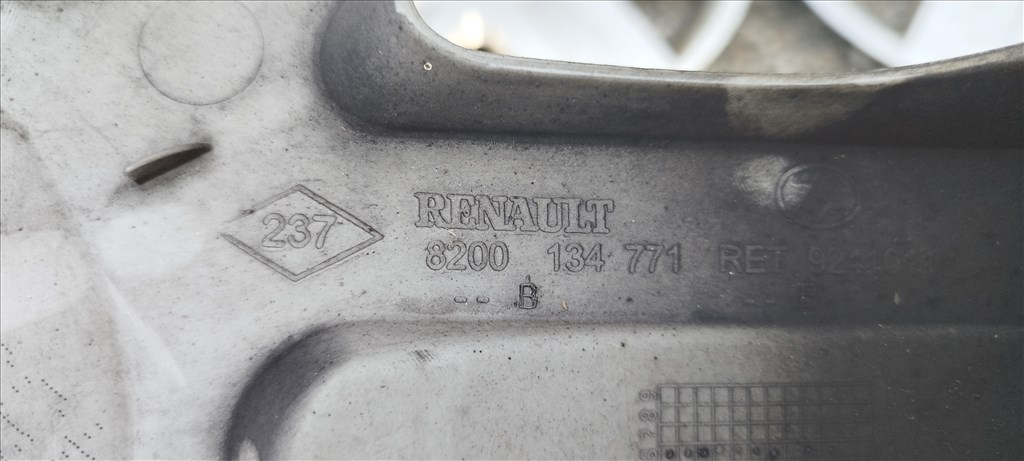 Renault Scenic, Megane, Espace stb gyári 16" dísztárcsa szett eladó! 8200134771 5. kép