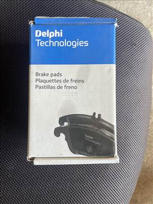  Delphi LP 911 első fékbetét szett Uj