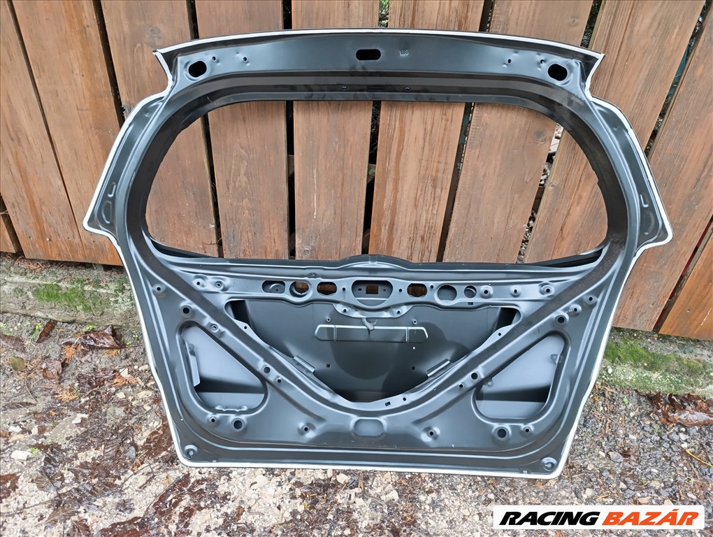 Honda jazz vadonatúj csomagtér ajtó, csomagtérajtó 2. kép