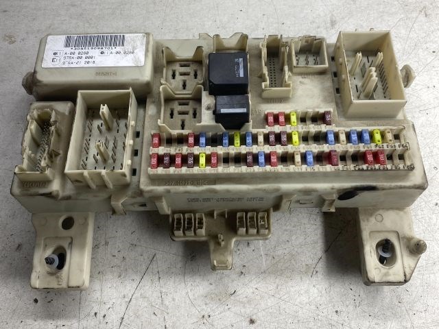 FORD FOCUS II Biztosítéktábla Doboz 1. kép