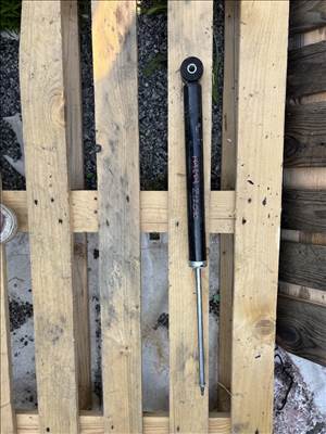 Mazda 2 (DE) Hátsó lengéscsillapító 