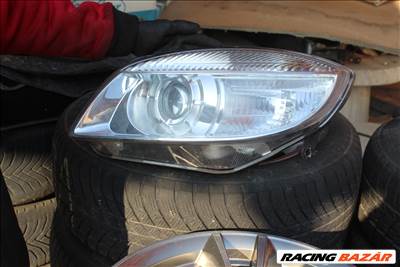 Skoda Roomster  2009 bal fényszóró   086651114l