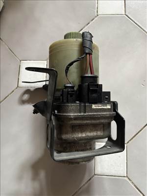 Skoda Fabia II, Skoda Roomster, Seat Ibiza III, VW Polo IV elektromos szervószivattyú 6q0423156ab