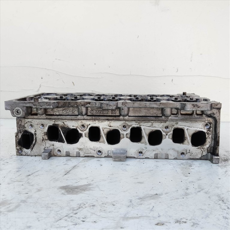 91722 Fiat Punto, Idea, Panda II., Doblo 1,3 16v Diesel hengerfej 55193109 10. kép