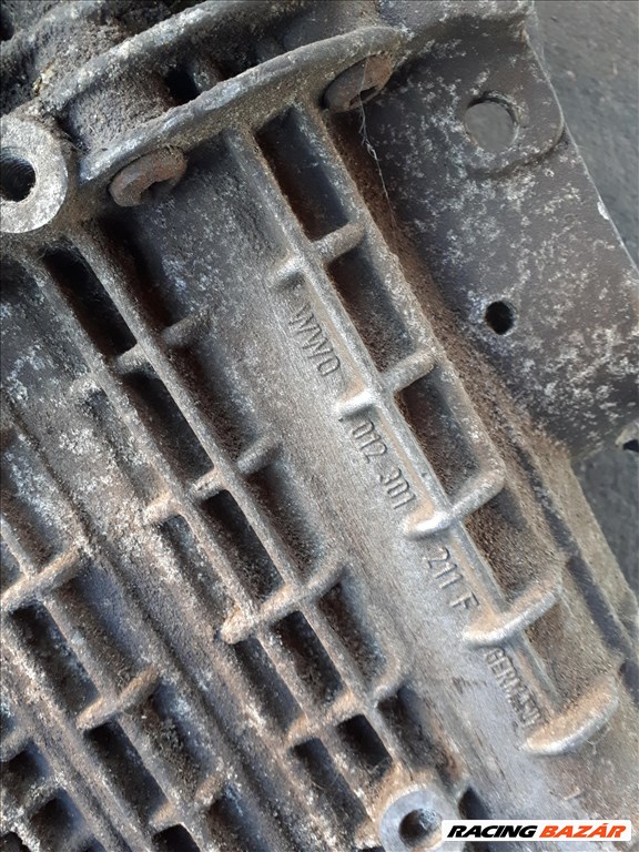 Audi 80   B3   B4 2.0 BENZINES váltó 012301211f 012301103h 2. kép