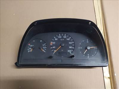Mercedes Vito Műszerfalóra eladó!