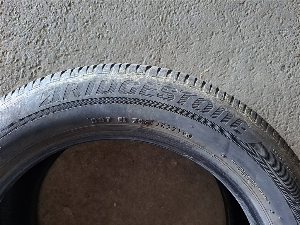 2db 235/55 R18 Bridgeston Ecopia H/L 422 Plus Négyévszakos gumi eladó!!!  ára 15000Ft/db 3. kép