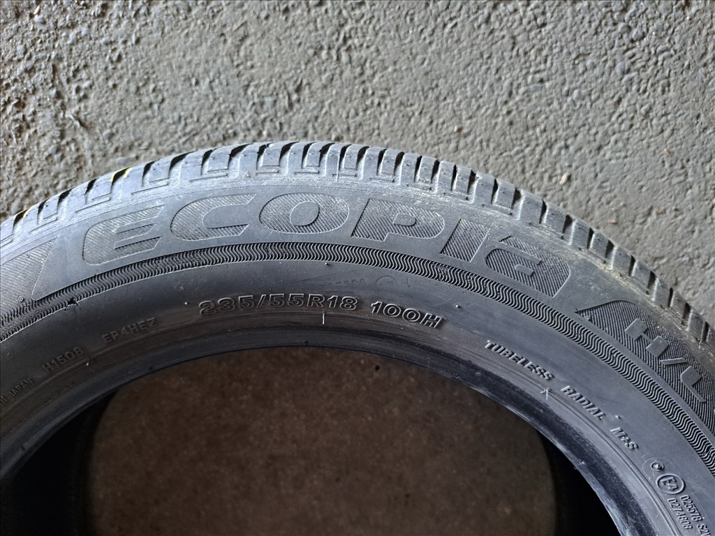2db 235/55 R18 Bridgeston Ecopia H/L 422 Plus Négyévszakos gumi eladó!!!  ára 15000Ft/db 4. kép