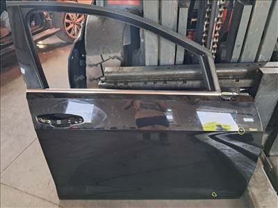 Volkswagen Golf VII Jobb első ajtó LC9X