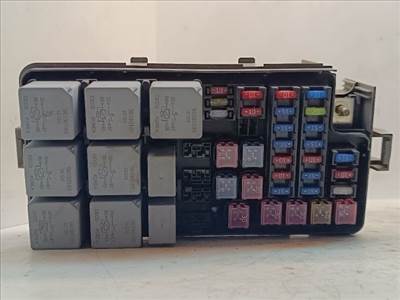 CHEVROLET NUBIRA Biztosítéktábla Motortér