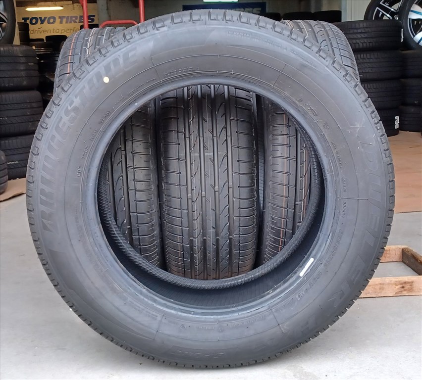Új Bridgestone Dueler H/P Sport 235/60 R18 nyári gumik 4db 3. kép