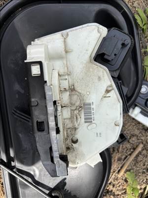 Volkswagen Polo V Jobb hátsó ajtózár 6r4839016a