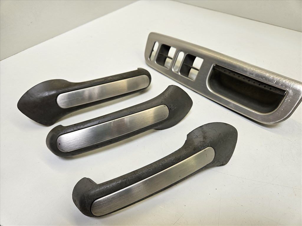 Volkswagen Golf IV, Volkswagen Bora jubi, R32 ajtóbehúzó szett (22187, 22188) 1. kép